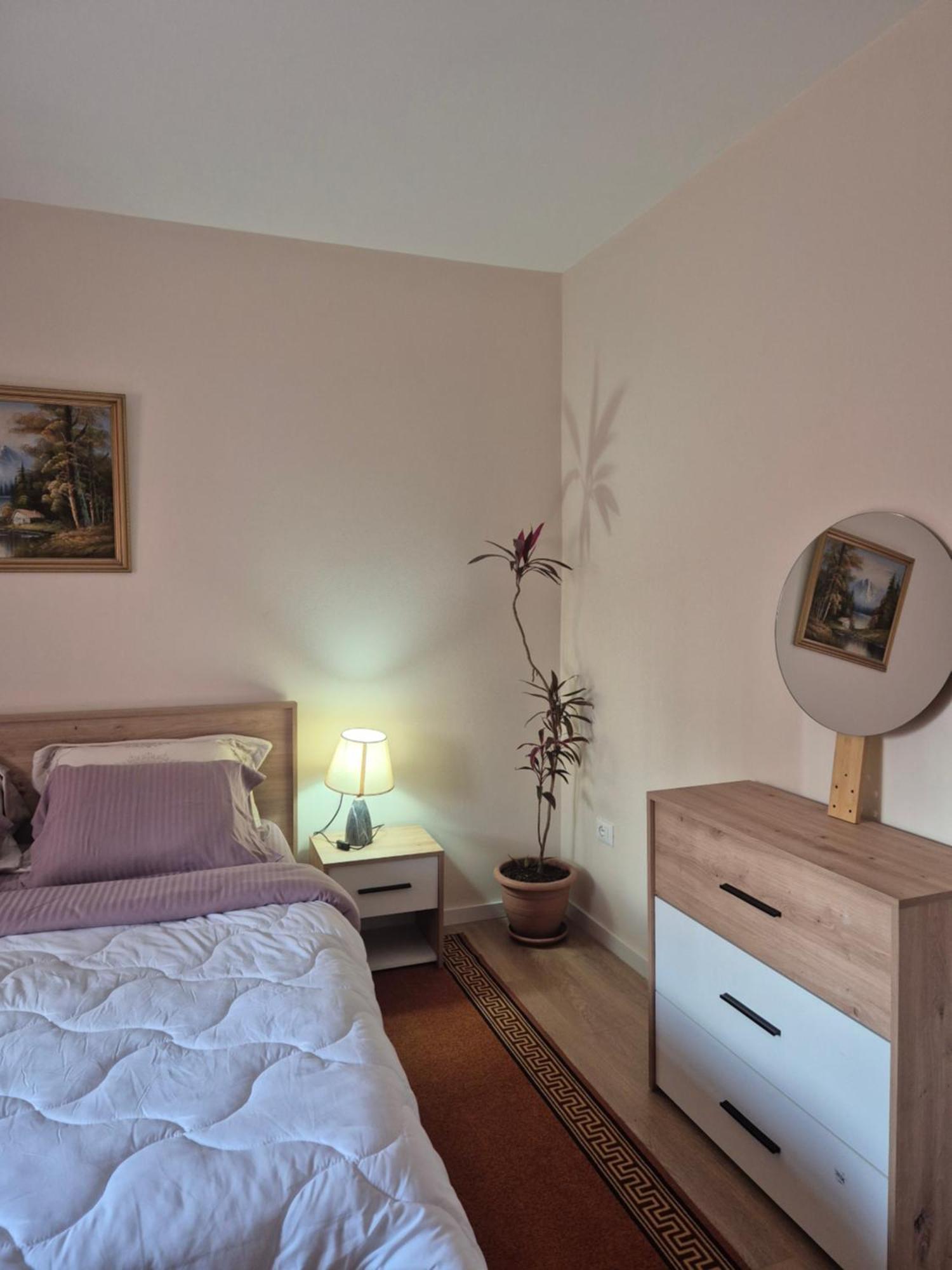 Kurmaku'S Guesthouse 엘바산 외부 사진