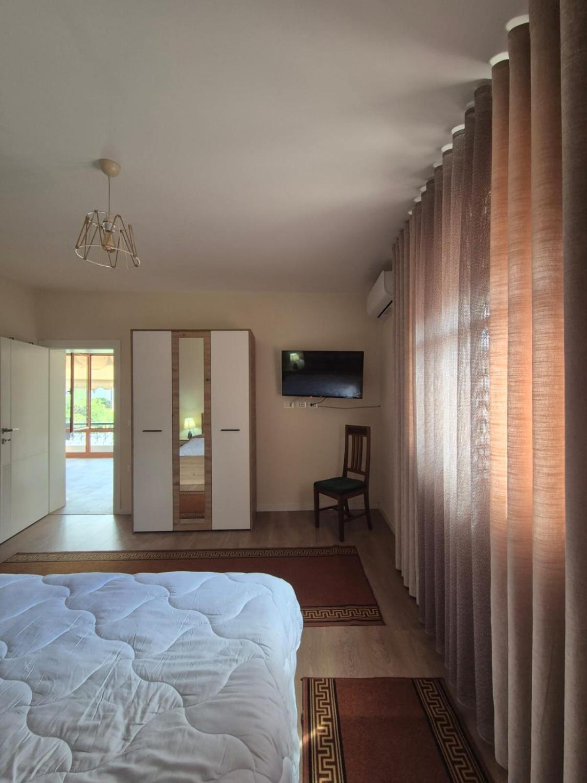 Kurmaku'S Guesthouse 엘바산 외부 사진