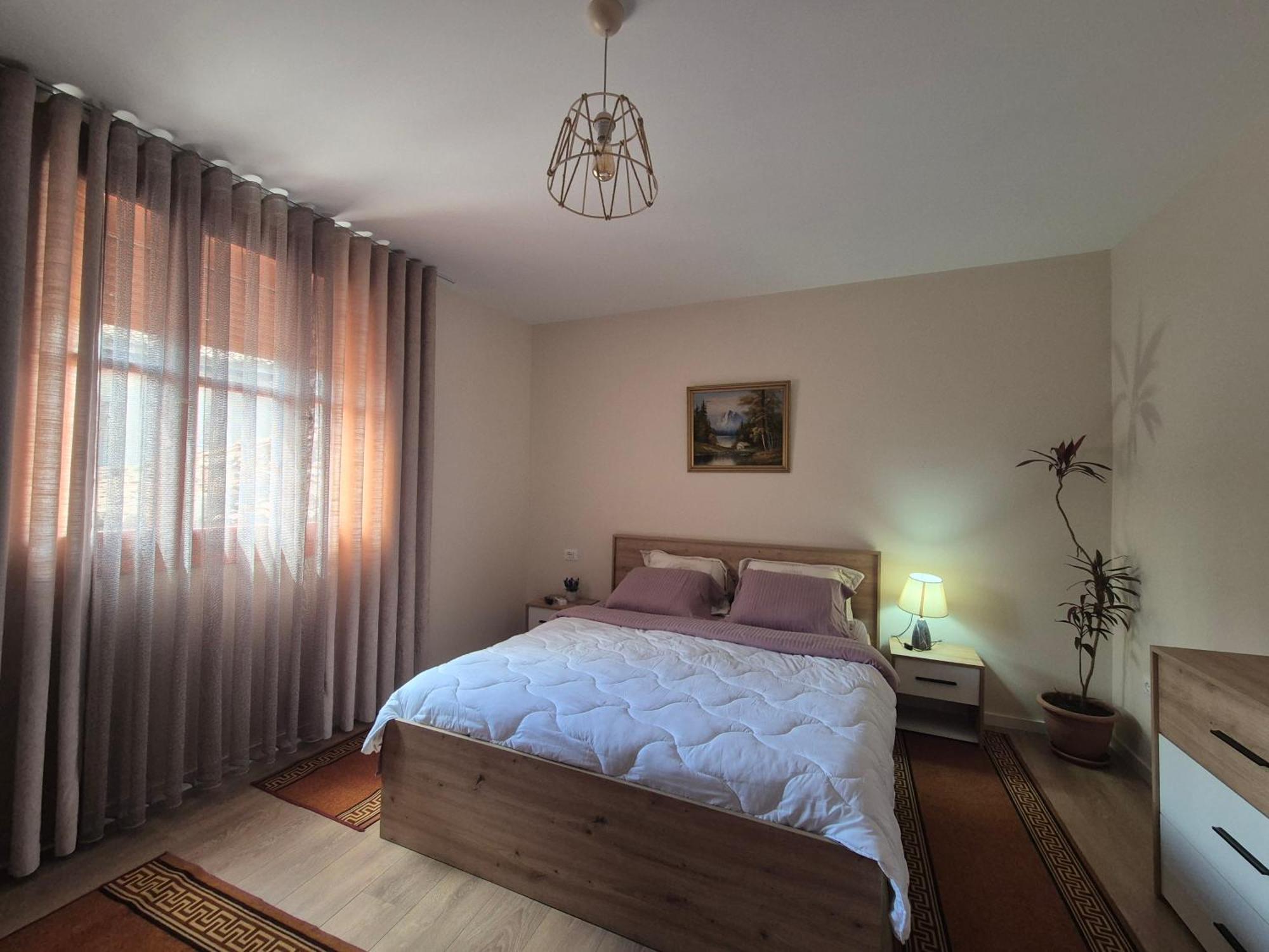 Kurmaku'S Guesthouse 엘바산 외부 사진