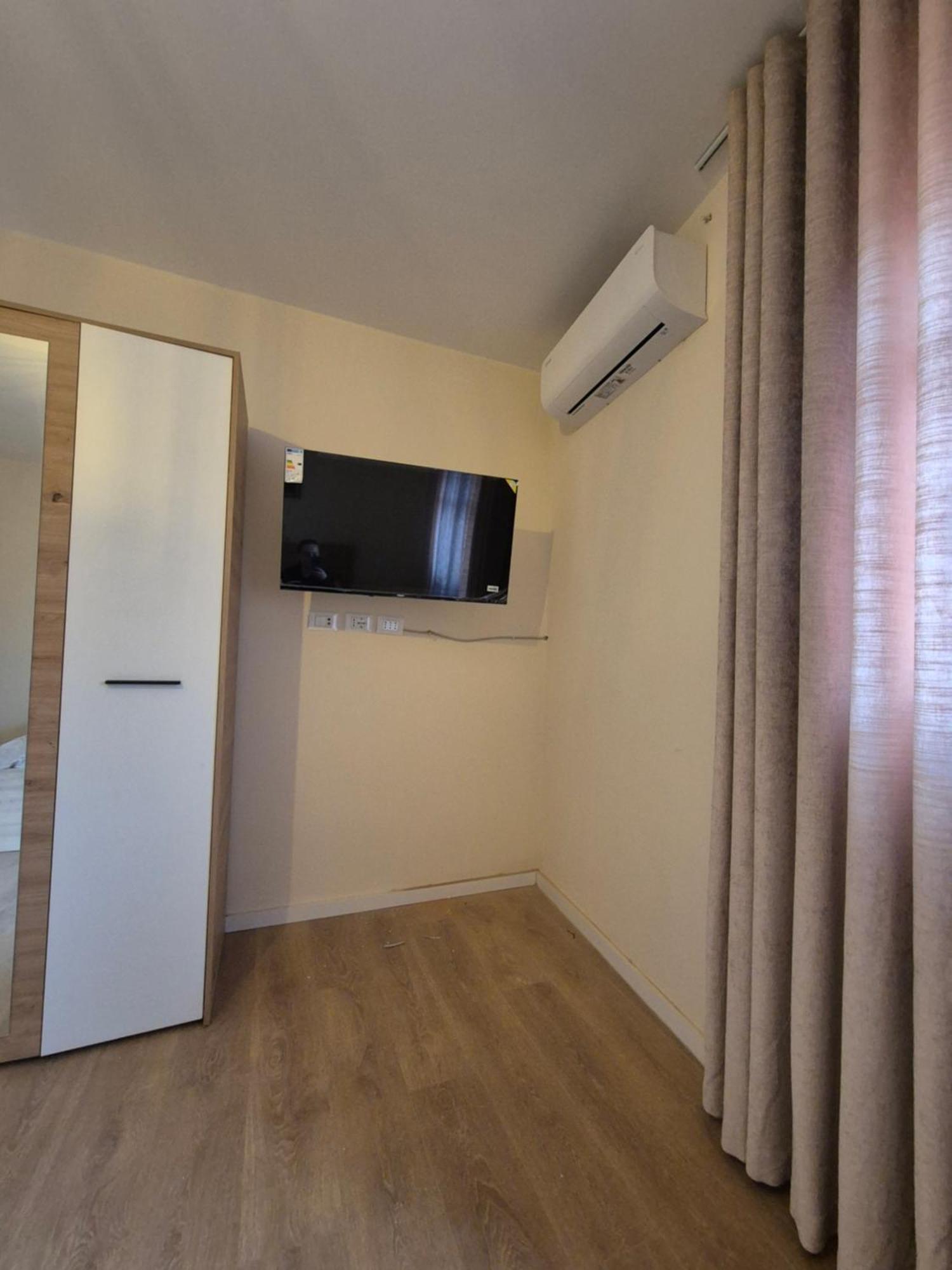 Kurmaku'S Guesthouse 엘바산 외부 사진